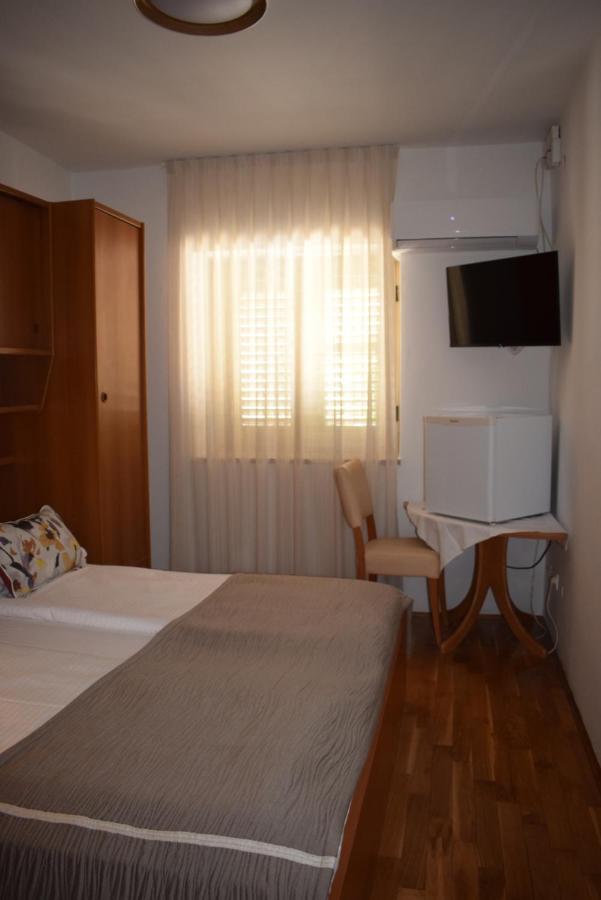 Guest House Tom Malinska Kültér fotó